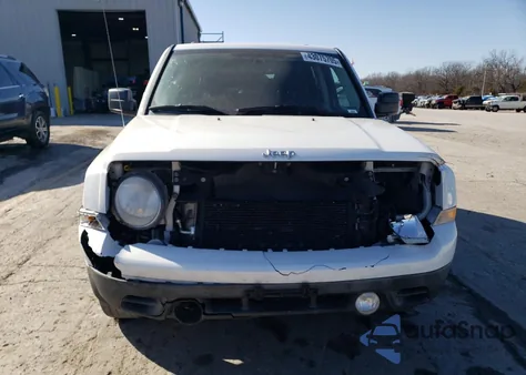 2017 Jeep Patriot Latitude из США, поврежденный, VIN 1C4NJRFB9HD152511